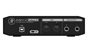 Das Audio Interface Mackie Onyx Producer 2.2 besitzt auf der Rückseite ein MIDI-I/O. © Hersteller 