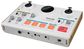 Das Audio Interface Tascam Ministudio Creator US-42. © Tascam